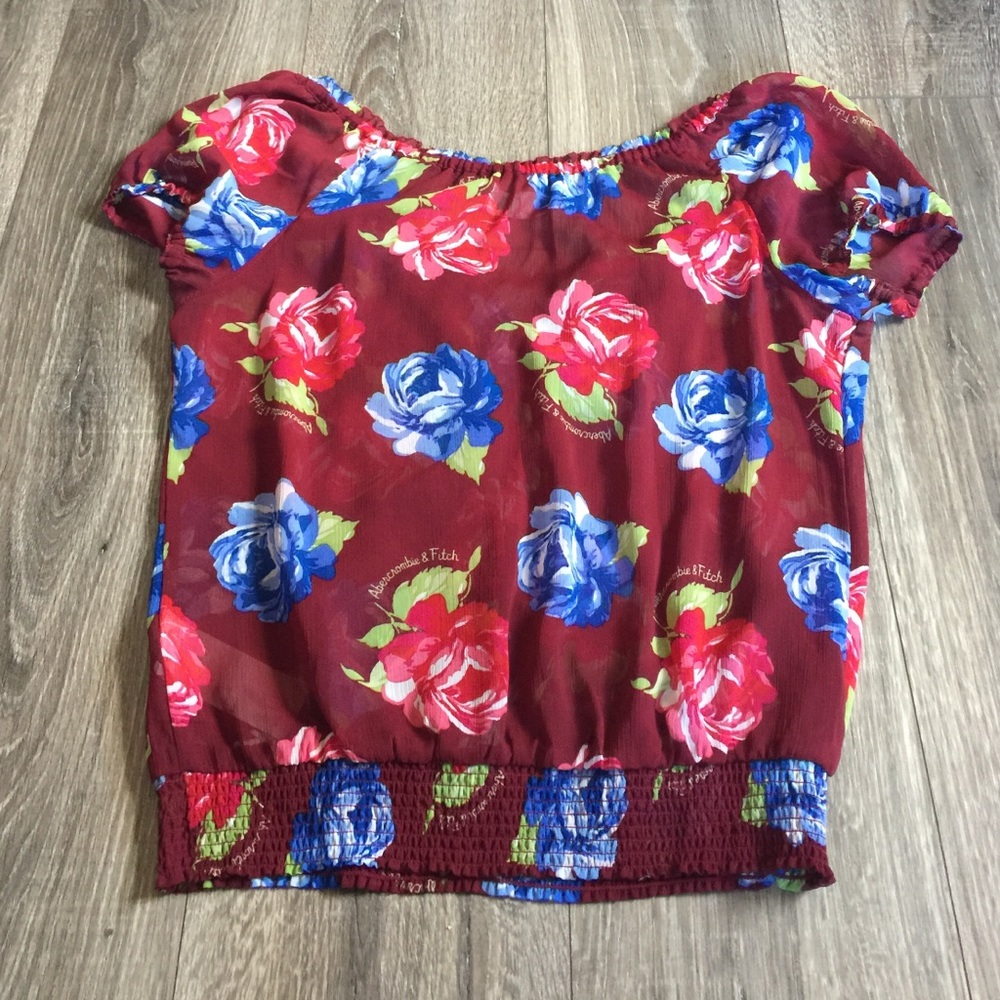 Top, Abercrombie & Fitch Scoop Neck  Top Shirt